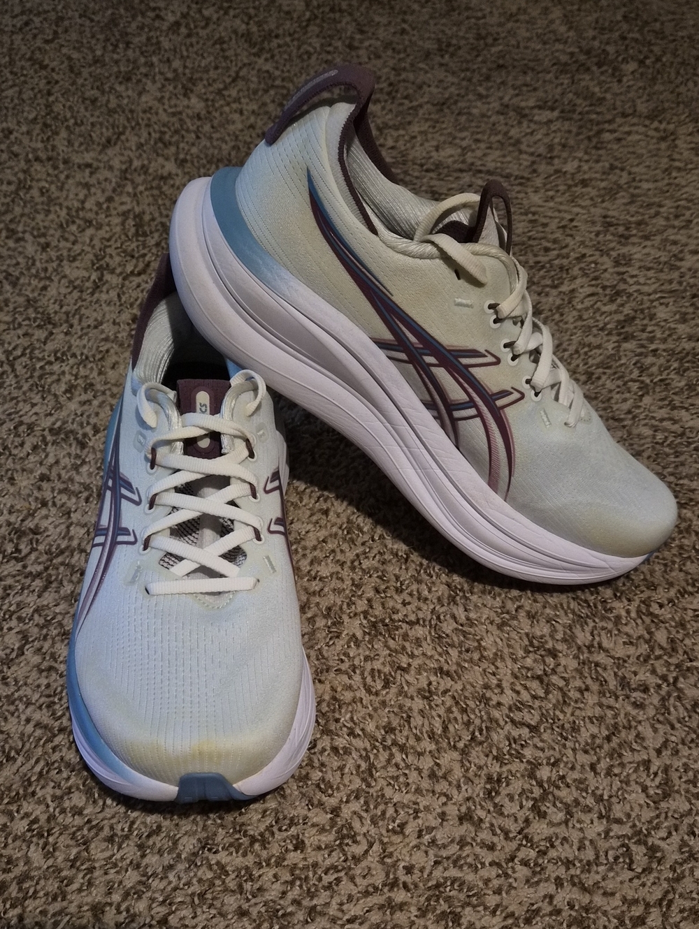 ASICS Women's Gel-Nimbus 28 Running Shoes Arctic Blue/Velvet Purple